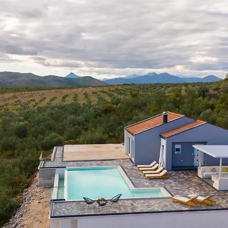 Kuca Za Odmor Maslina בית נופש